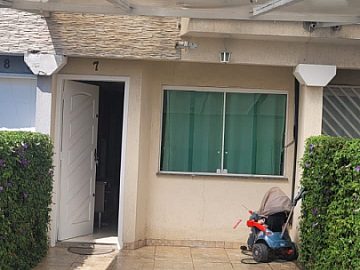 Sobrado em Condom�nio